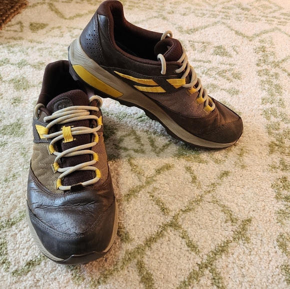 Merrell Zion Waterproof Low Hiking Shoes, Men’s 10